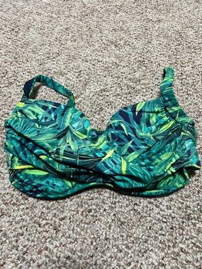 Soma swim top